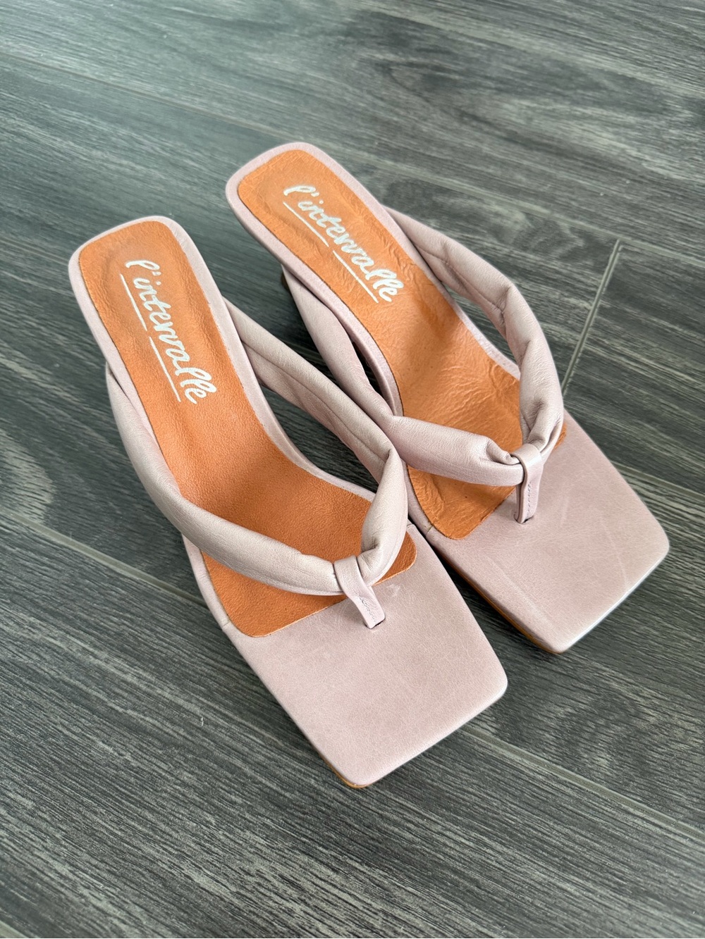 L'INTERVALLE Leather Square-Toe Knotted Thong Mules — Pale Pink